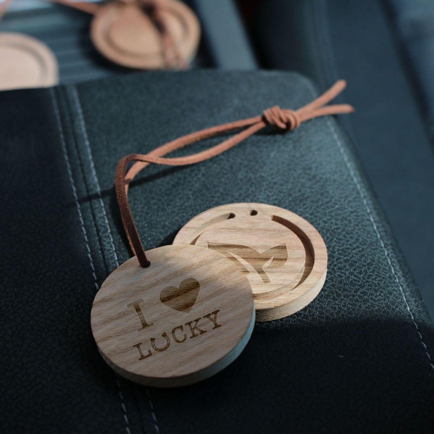 Natural Wood Essential Oil Diffuser for Car, Home, Office & Closet, Round Passive Scent Diffuser, No Heat or Water Needed