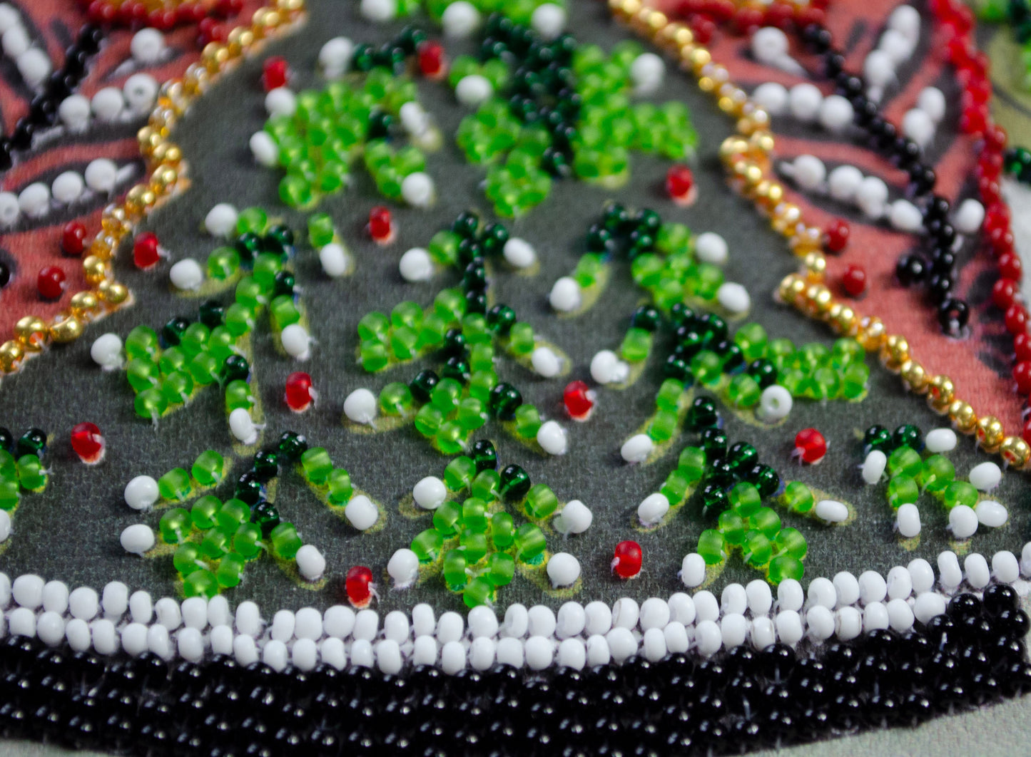 Bead embroidery kit - Guardian of the Christmas Miracle AMB-114-4